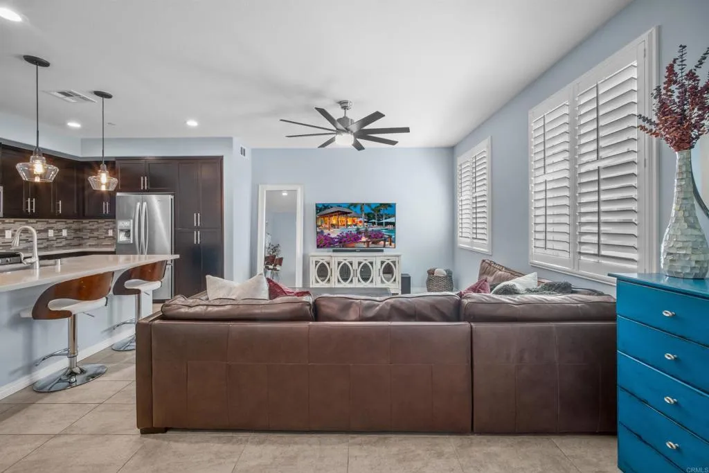 Photo #4: PTP2502342 Listing 