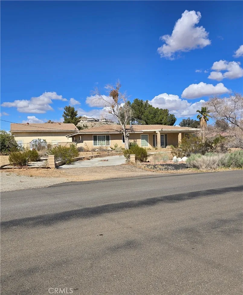 16420 Malahat Road, Apple Valley, Ca 92307 - Photo 3 of 4, Apple Valley, CA