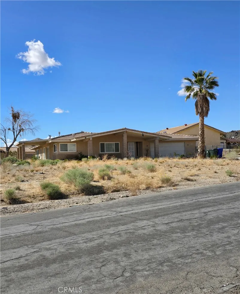 16420 Malahat Road, Apple Valley, Ca 92307 - Photo 2 of 4, Apple Valley, CA