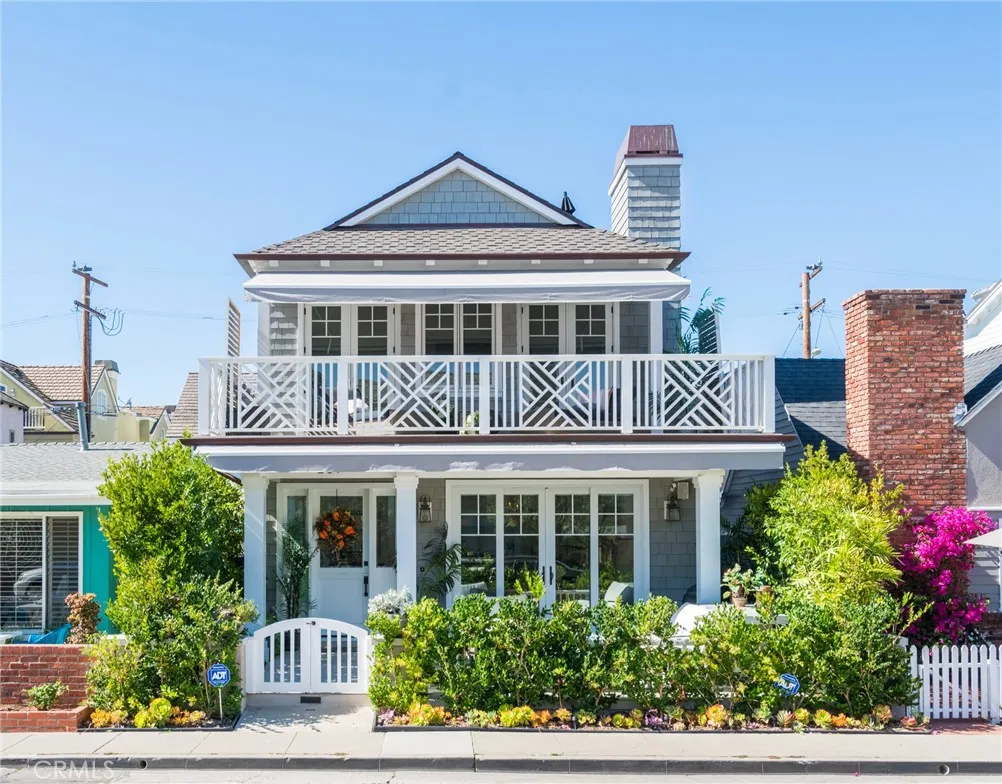 Newport Beach, CA 92662