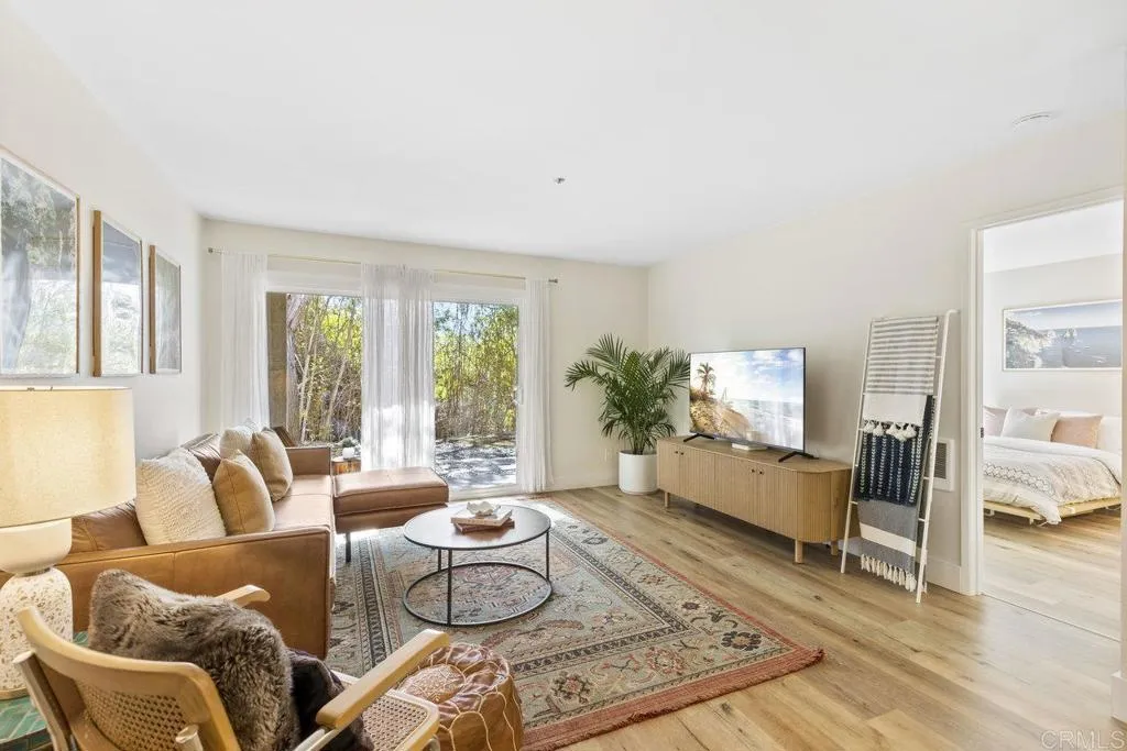 https://cdn.realtyfeed.com/cdn/127/306404450/b976b85fefe6d95aa360fa4df82b90b6.webp