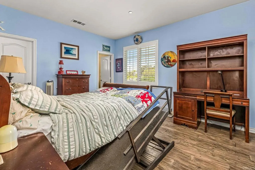 https://cdn.realtyfeed.com/cdn/127/306404529/3d4dd41f82d7e6a429c637919d37c1d3.webp