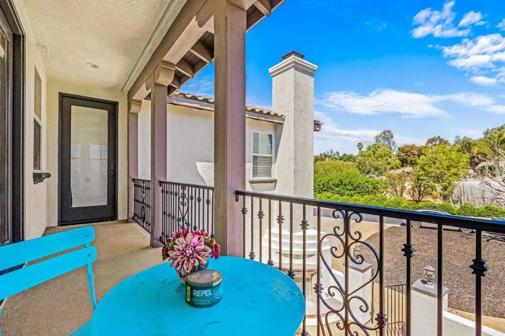 https://cdn.realtyfeed.com/cdn/127/306404529/b5b3c43748604c392dae2f151892b302.webp