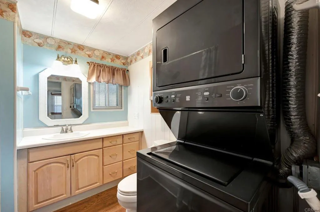 https://cdn.realtyfeed.com/cdn/127/306404555/30f9e116b8c358f007c5ba08c430813c.webp