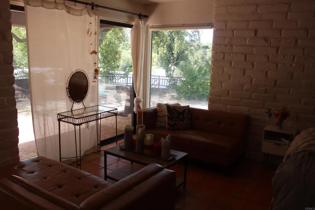 https://cdn.realtyfeed.com/cdn/127/306404567/7fdd56b9f98df81d04ff77750d4f5f38.webp