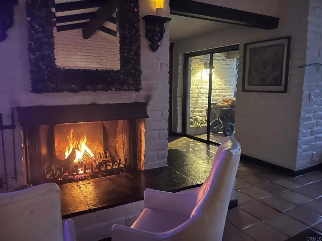 https://cdn.realtyfeed.com/cdn/127/306404567/b3972c9936318df39a751d410d471b1f.webp