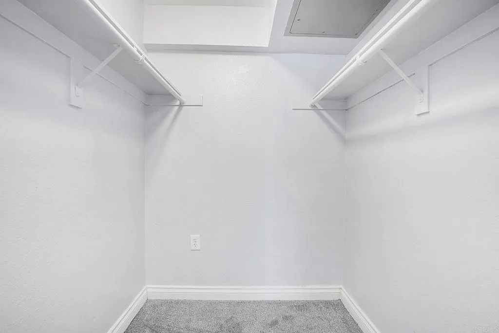 https://cdn.realtyfeed.com/cdn/127/306404721/d19a070e84b78836f4f9c2b2241d1c87.webp