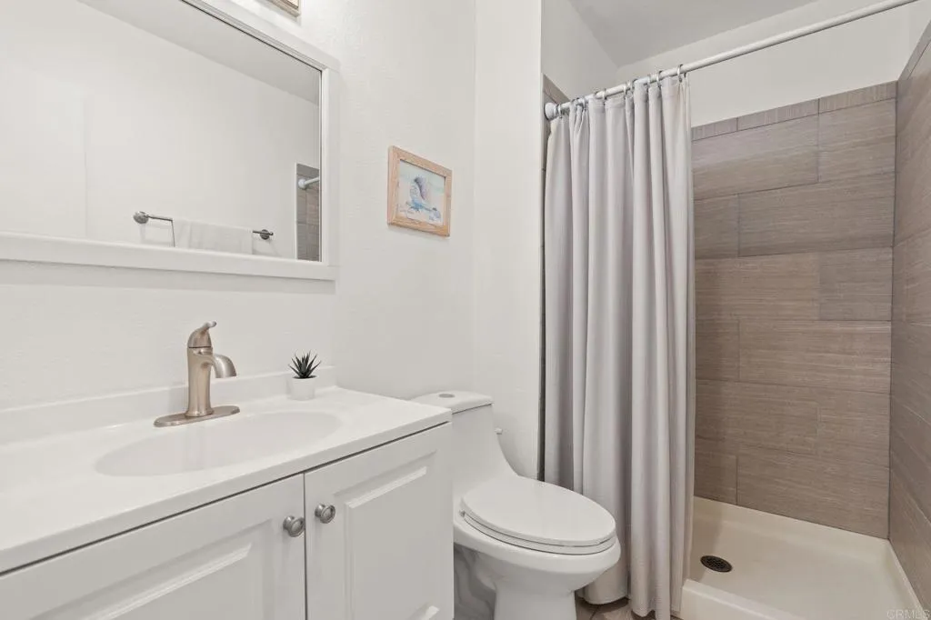https://cdn.realtyfeed.com/cdn/127/306404814/26cf5b26122368f43ea129861dae3273.webp