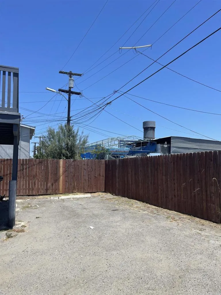 Photo #8: PTP2502376 Listing: Photo #8
