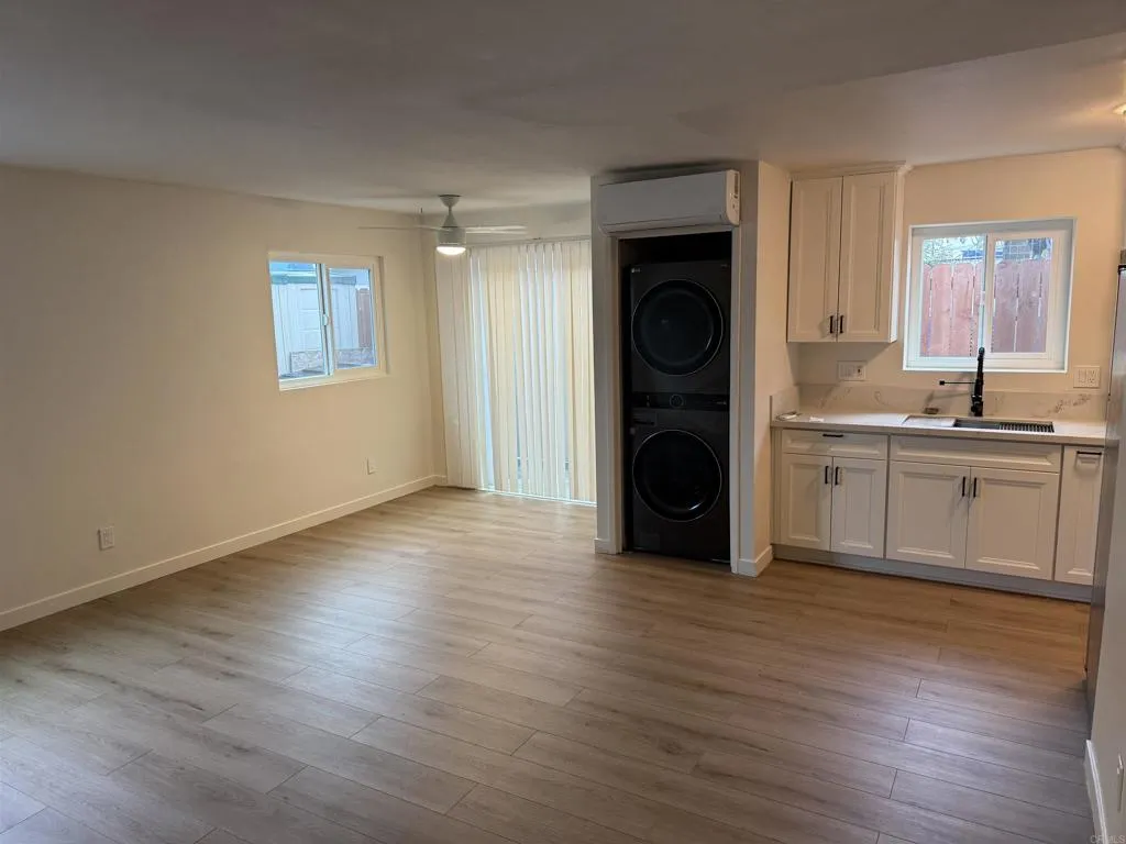 https://cdn.realtyfeed.com/cdn/127/306404876/8869e3e1358553d6f7d01948cdf1d68c.webp