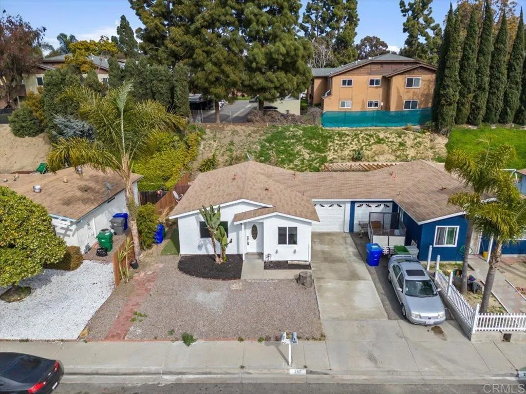 Photo #3: PTP2502397 Listing 