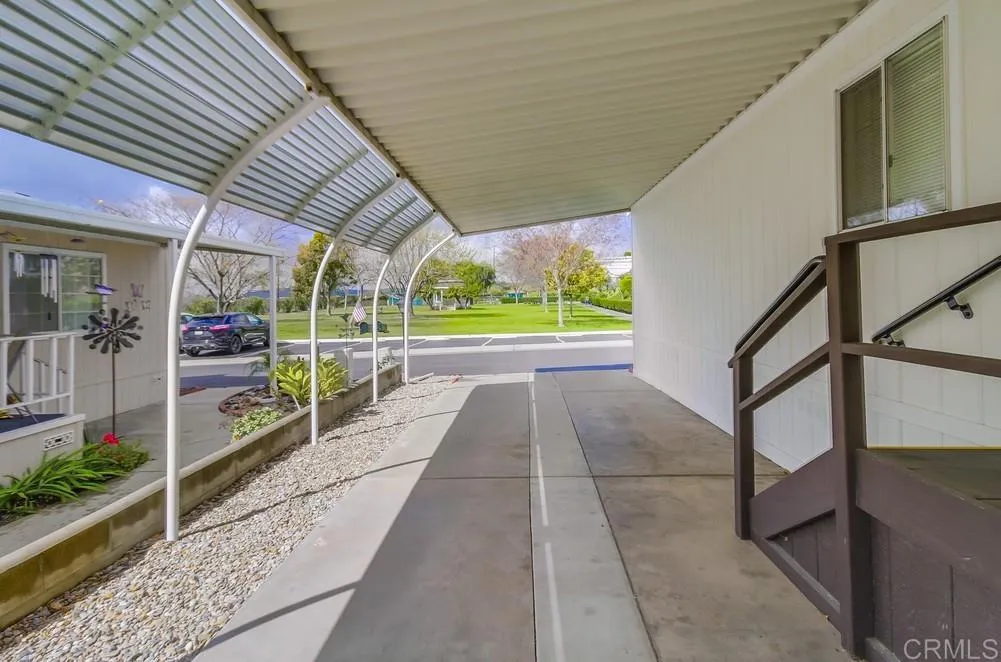 https://cdn.realtyfeed.com/cdn/127/306406260/3f755f789f58e920d7c877035f33f8b9.webp
