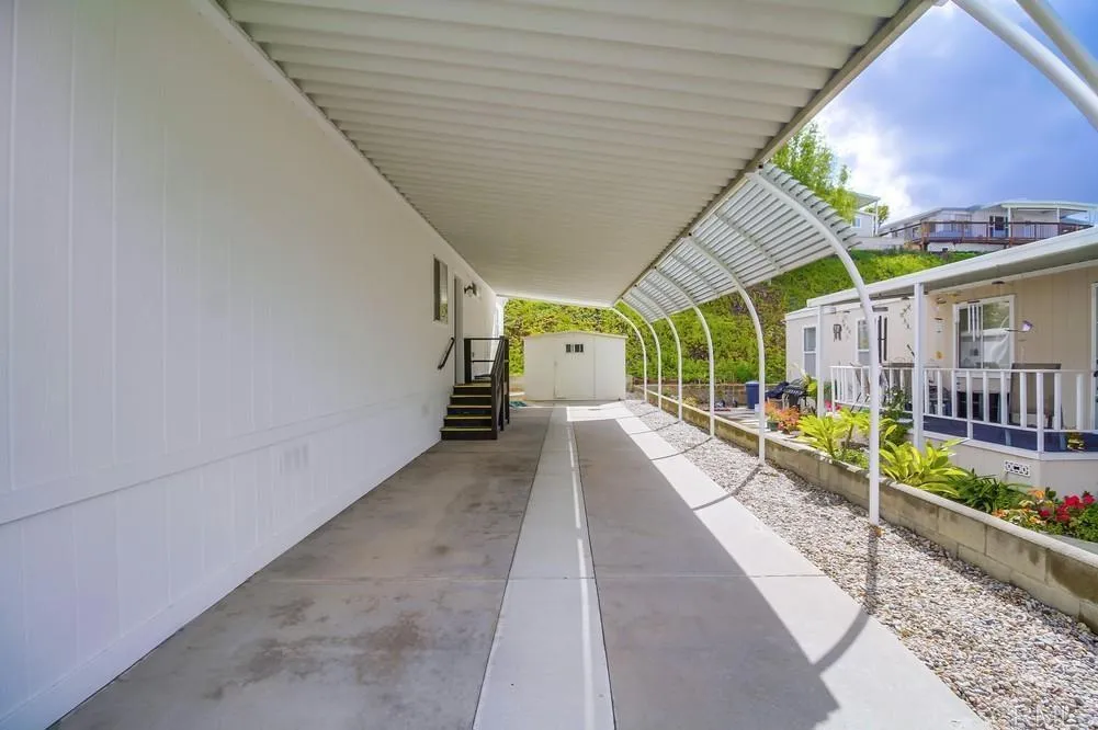 https://cdn.realtyfeed.com/cdn/127/306406260/4b9c4ab133419b9d05a87f7e4b3437e1.webp