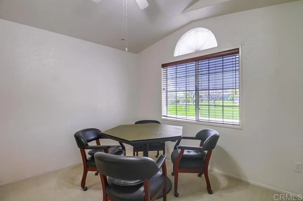 https://cdn.realtyfeed.com/cdn/127/306406260/b368f5633323486f4633ccd4f50f6a6d.webp