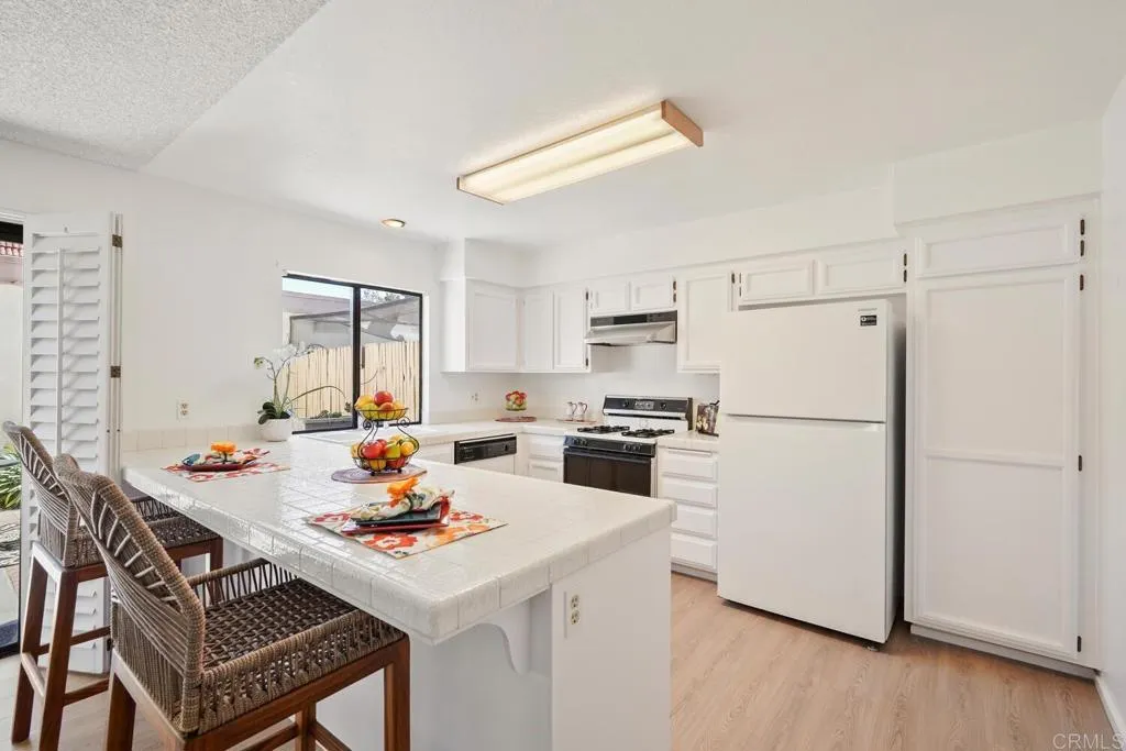 Photo #2: NDP2503269 Listing 