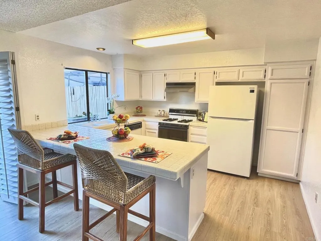 Photo #3: NDP2503269 Listing 