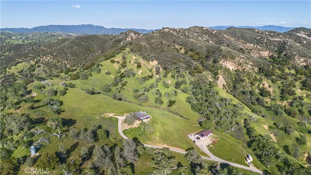 4235 Vista Del Lago, Santa Margarita, Ca 93453 - Photo 5 of 50, Santa Margarita, CA
