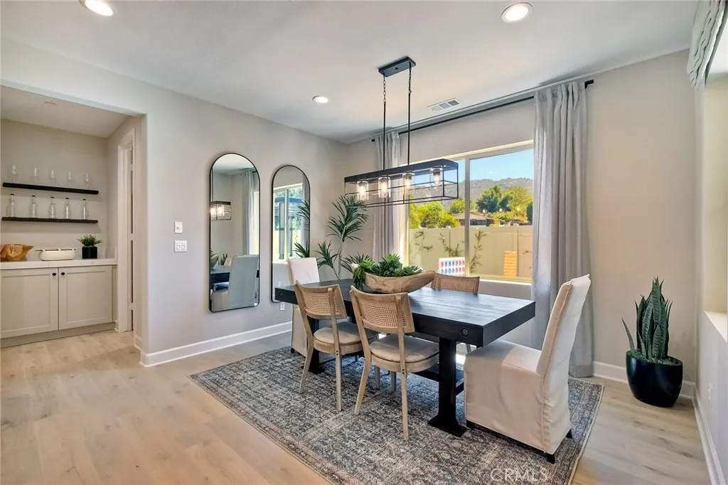 https://cdn.realtyfeed.com/cdn/127/306407026/7658f381a8ed489aaa83503f709257af.webp