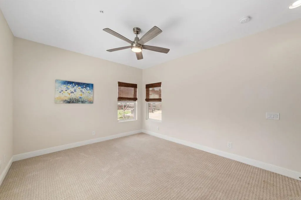 https://cdn.realtyfeed.com/cdn/127/306407105/3baec93bfeec1f8a56e46072a4bfd0a7.webp