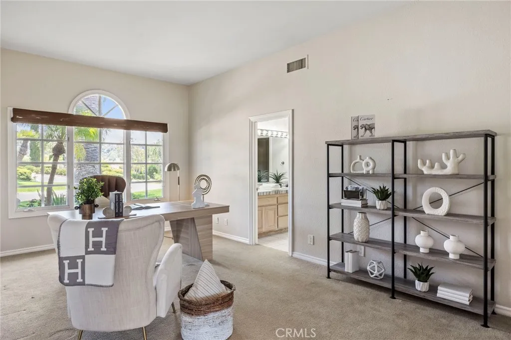 https://cdn.realtyfeed.com/cdn/127/306407178/054e727d30ac7b95a9bacbbec19c1aaa.webp