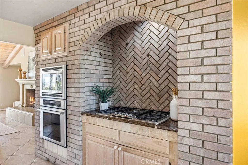https://cdn.realtyfeed.com/cdn/127/306407178/c0870d1a7d7a325fb690b075b29f5d9e.webp