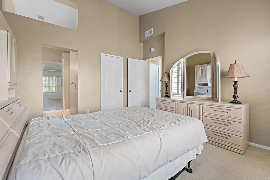 https://cdn.realtyfeed.com/cdn/127/306407423/1bc4ae08c8e0dd588ba401999bc520a3.webp