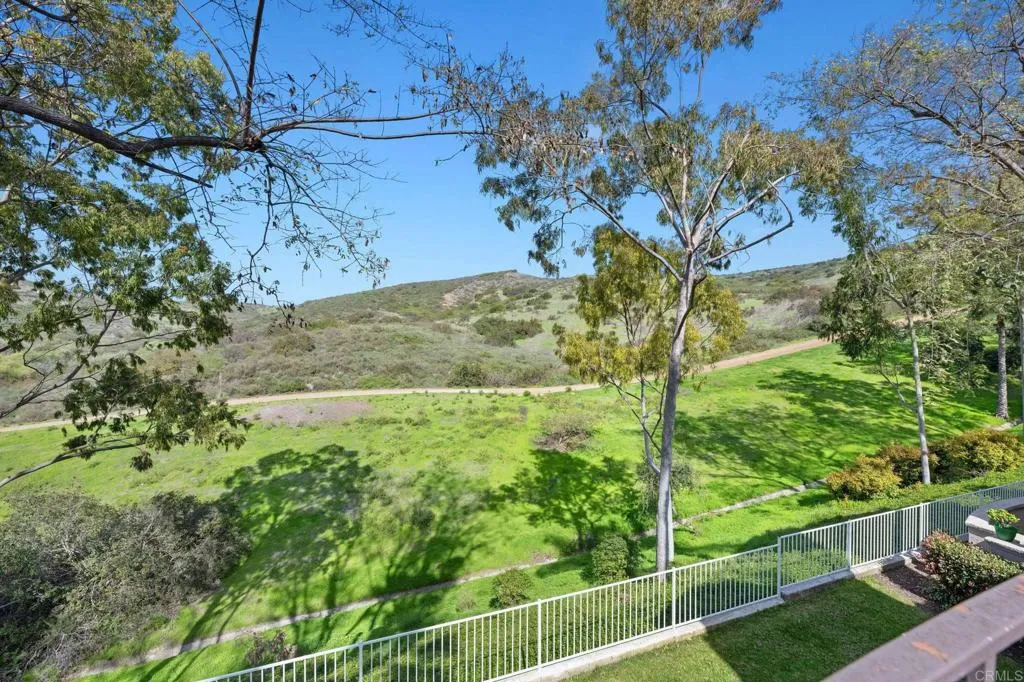 https://cdn.realtyfeed.com/cdn/127/306407423/24f4fd2b45e736d876c8a65dec61eed4.webp