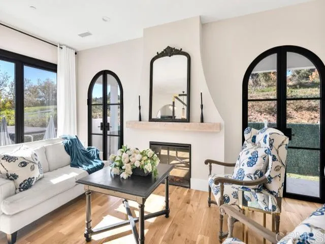 https://cdn.realtyfeed.com/cdn/127/306407453/67b2224d1975fa5d731b165657cbc5fd.webp