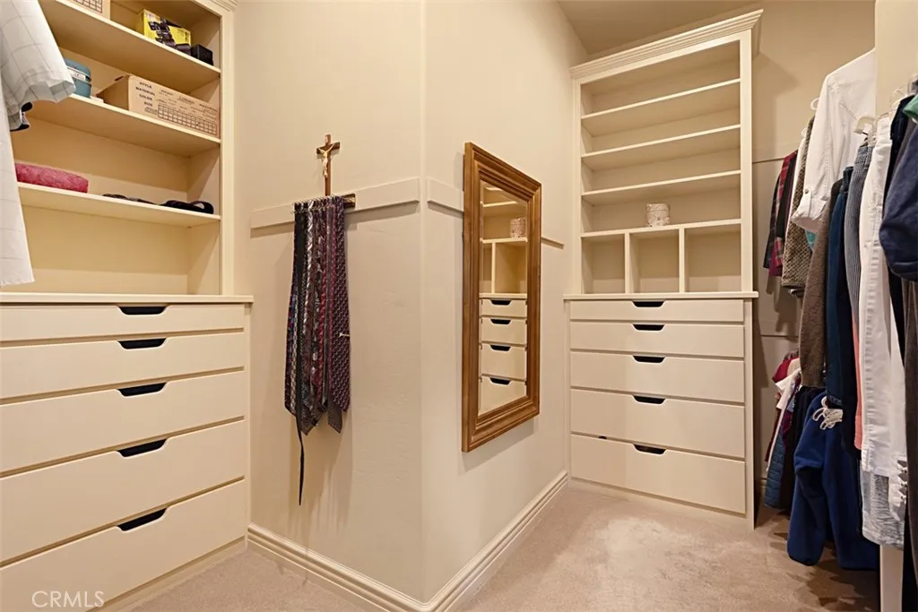 https://cdn.realtyfeed.com/cdn/127/306407689/af0b1a452c3b692832dc526525e8c86b.webp