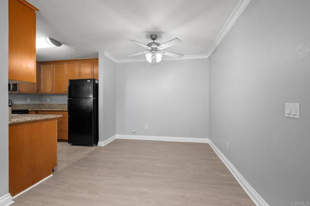 https://cdn.realtyfeed.com/cdn/127/306407906/9ecac5205ad5c5204b602a619d789df6.webp