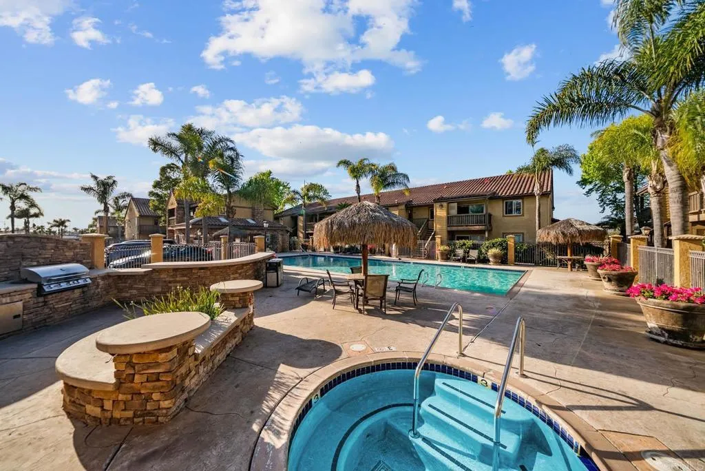 https://cdn.realtyfeed.com/cdn/127/306407970/9ffee6aecf315cfc3812c6c7b672c308.webp