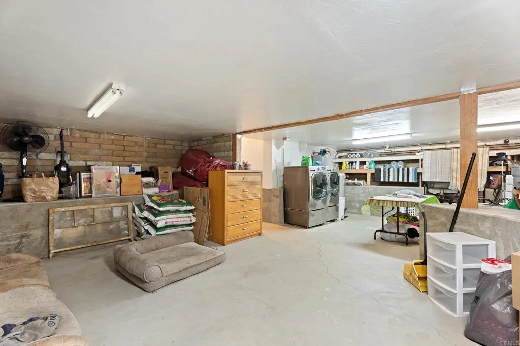 https://cdn.realtyfeed.com/cdn/127/306408099/61eeccdedbe8634a76f5d67379bdf285.webp