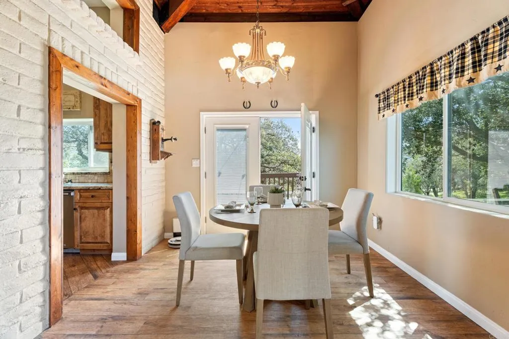 https://cdn.realtyfeed.com/cdn/127/306408099/e503d69232dd4e49d50fac69fa112bcb.webp