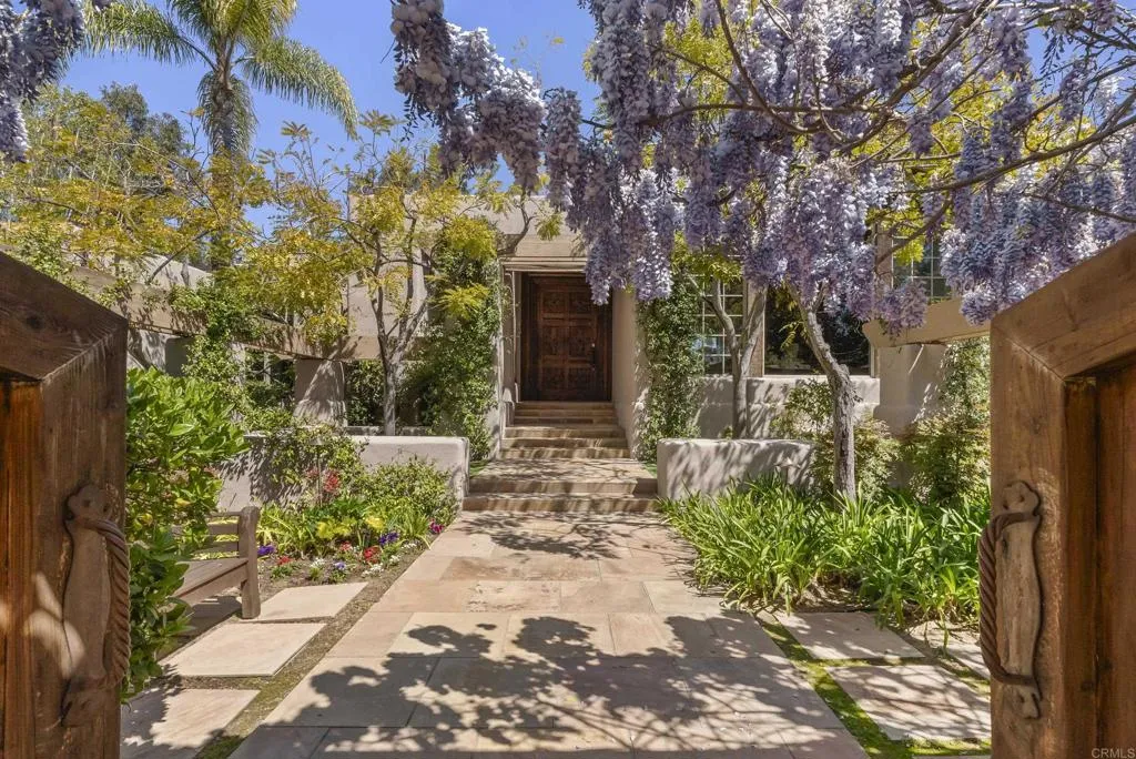 https://cdn.realtyfeed.com/cdn/127/306408440/eb057ba748706374fa312952c6c9fb8f.webp
