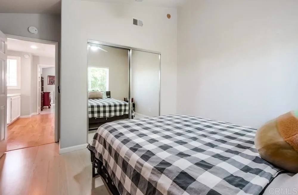 https://cdn.realtyfeed.com/cdn/127/306408602/bad0976877da79e23b6a4ca512141e0f.webp