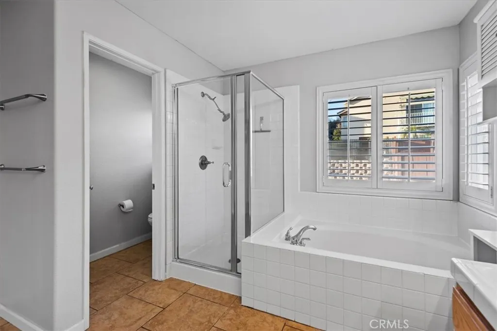 https://cdn.realtyfeed.com/cdn/127/306408648/b2bda842f5c50dba8a0379c4e16eb05f.webp