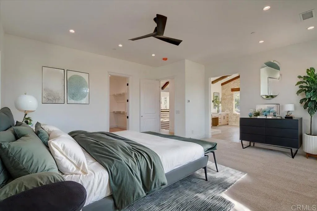 https://cdn.realtyfeed.com/cdn/127/306408978/244e56eb645b14576bca2fd97f180cdd.webp