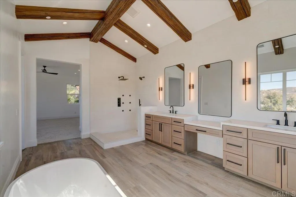 https://cdn.realtyfeed.com/cdn/127/306408978/563fa03ec10f99ee1f79e6cbb883c6e1.webp