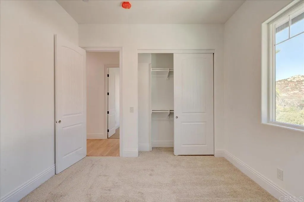 https://cdn.realtyfeed.com/cdn/127/306408978/69acaa14ac157913e7320bc66550bbc3.webp