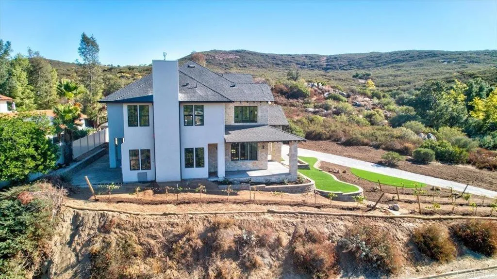 https://cdn.realtyfeed.com/cdn/127/306408978/808876d2957606cac819ab8617843b39.webp