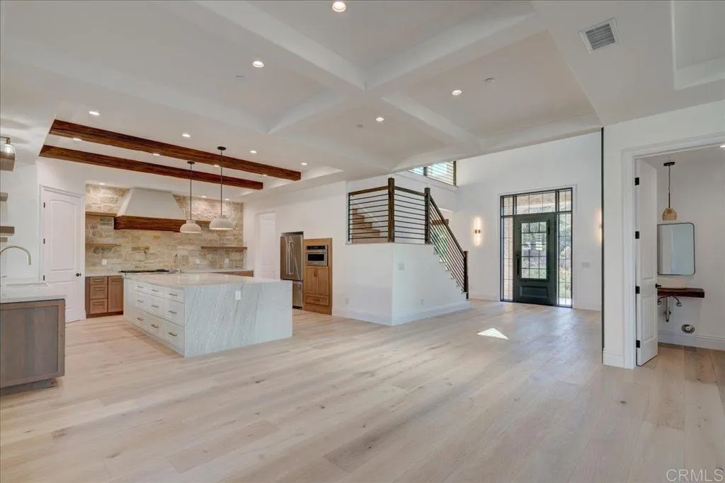 https://cdn.realtyfeed.com/cdn/127/306408978/d7ea642b9b9a83dc084317616c8a5bd5.webp