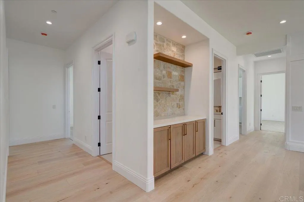 https://cdn.realtyfeed.com/cdn/127/306408978/e7743dce09a075df8cd41211c2b8943a.webp