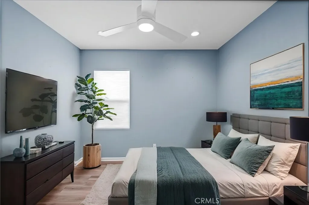 https://cdn.realtyfeed.com/cdn/127/306409125/61dd5ac0de1a3950ccae12efb31ac18c.webp