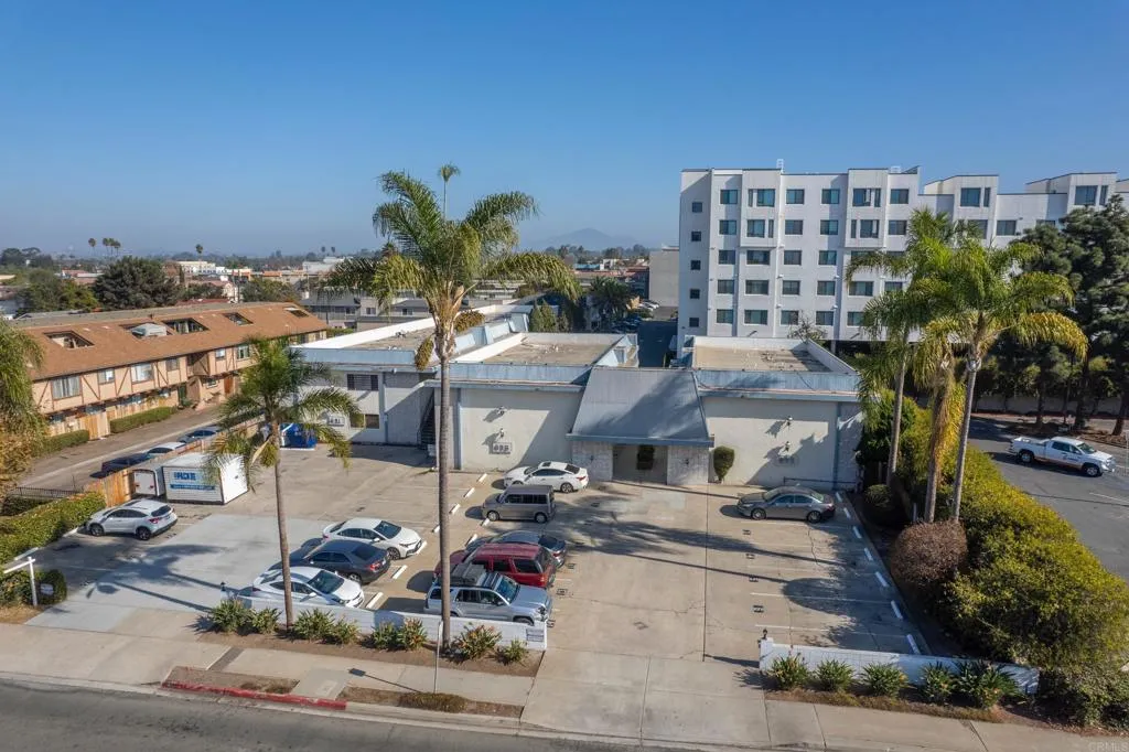 Photo #3: PTP2502492 Listing 