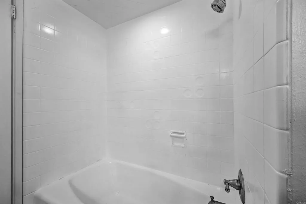 Photo #30: PTP2502492 Listing: Photo #30