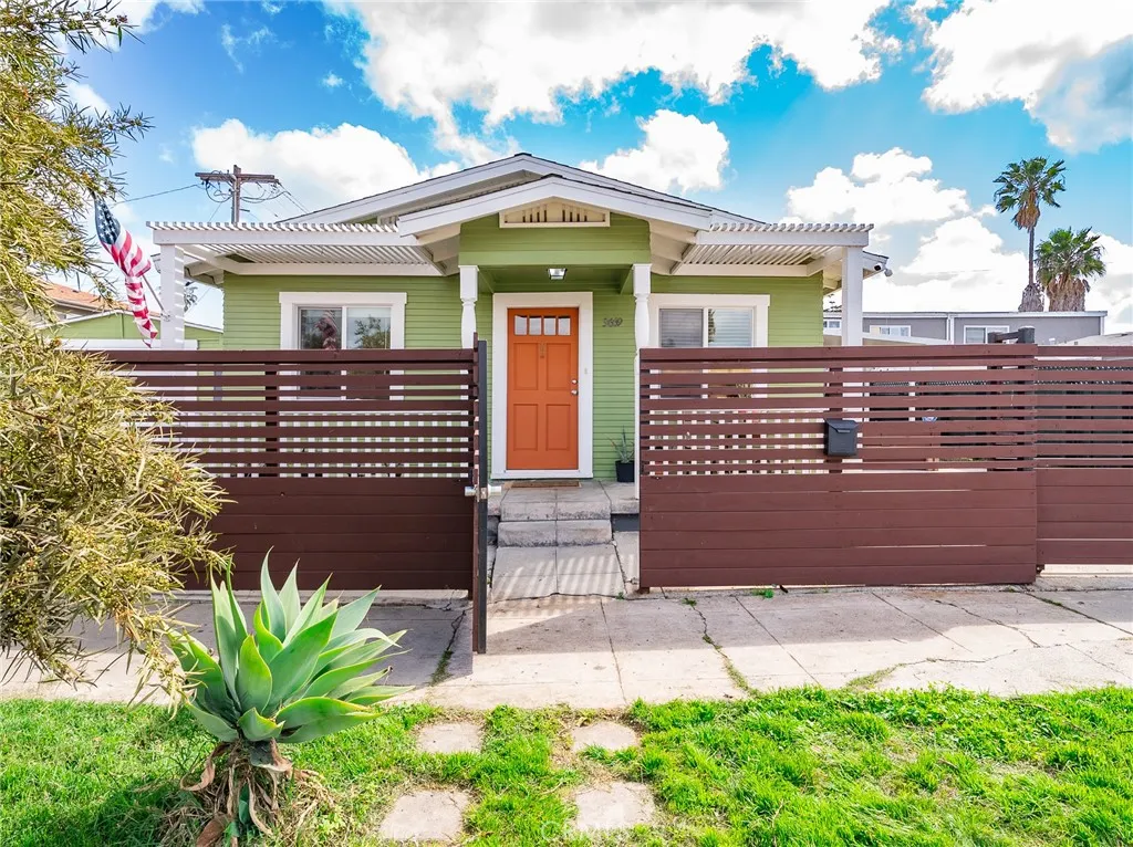 https://cdn.realtyfeed.com/cdn/127/306409640/140236759c99749152ee0f6d7e530301.webp