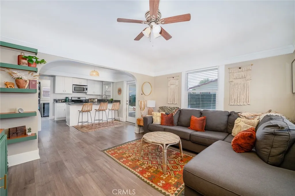 https://cdn.realtyfeed.com/cdn/127/306409640/c971f0fab1e135985413e99f777890f6.webp