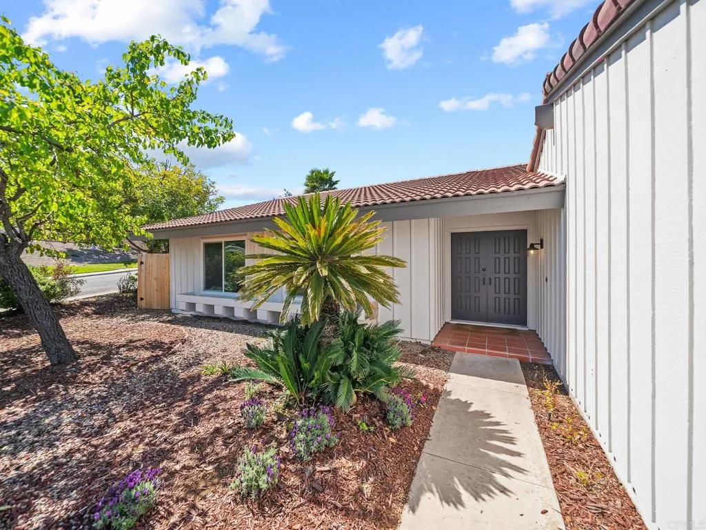 https://cdn.realtyfeed.com/cdn/127/306409824/9302eb22f2657389d9c460fc6b3663db.webp