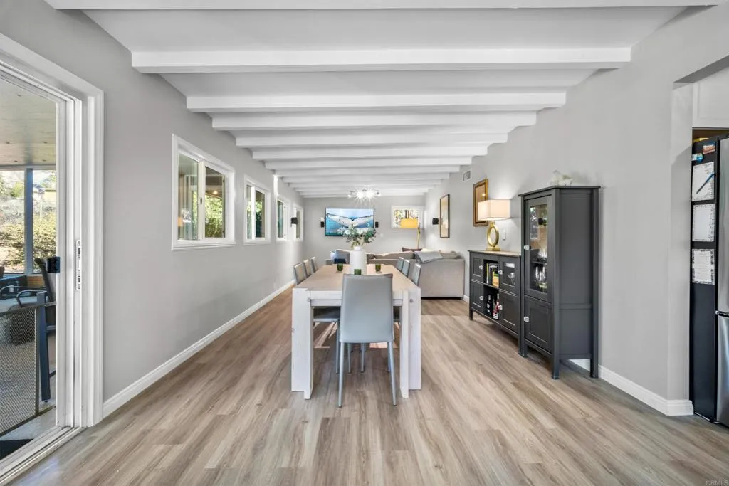 https://cdn.realtyfeed.com/cdn/127/306410018/51b7f97d29f2ca90a38b1b4f8ec710c8.webp