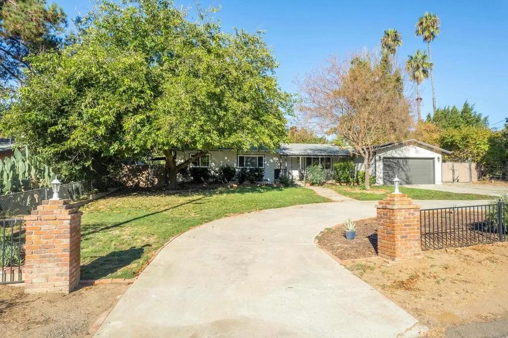 https://cdn.realtyfeed.com/cdn/127/306410018/cf951a79d67231c9846c553e3652522f.webp